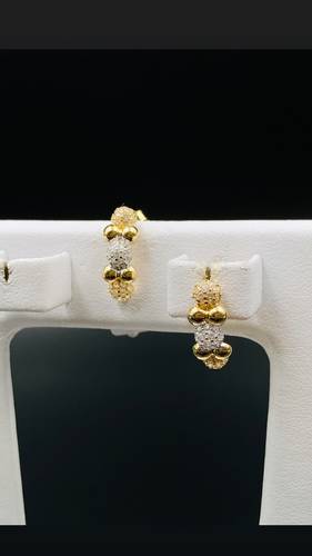 GOLD EARINGS K18