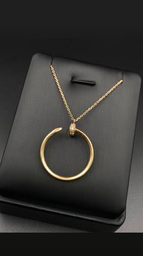 عقد ذهب أصفر عيار 18