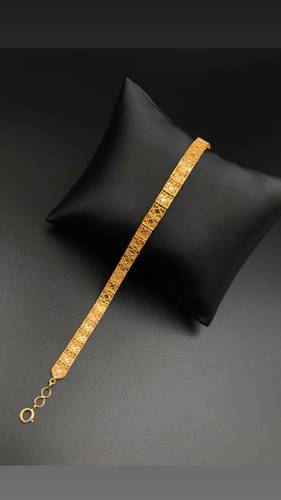 GOLD BRACELET K21