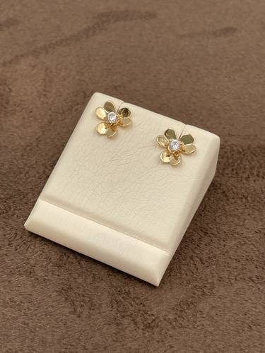 18K GOLD EARRINGS 