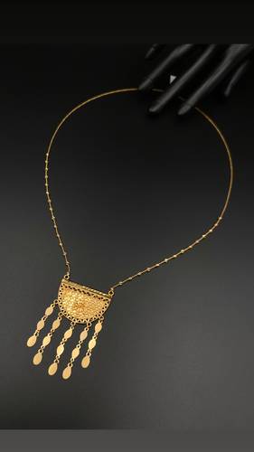 GOLD LONG NECKLACE K21