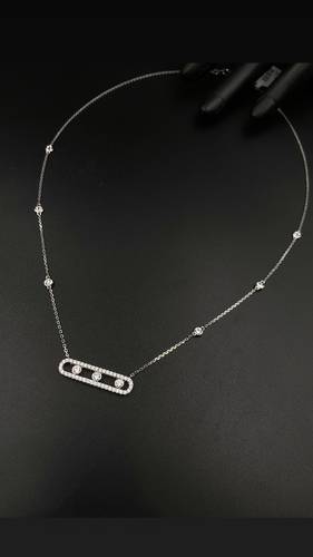 WHITE GOLD NECKLACE K18