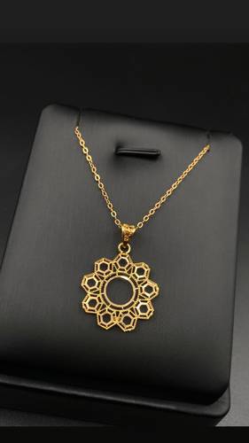 YELLOW GOLD NECKLACE K21