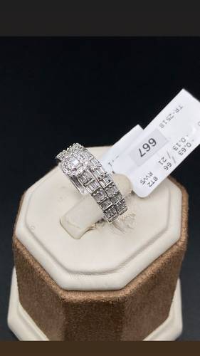 NATURAL DIAMOND TWINS RING WITH GOLD K18