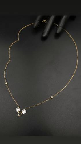 18K GOLD NECKLACE