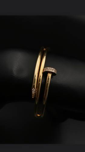 GOLD BRACELET K18