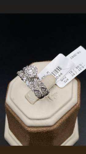 NATURAL DIAMOND TWINS RING WITH GOLD K18