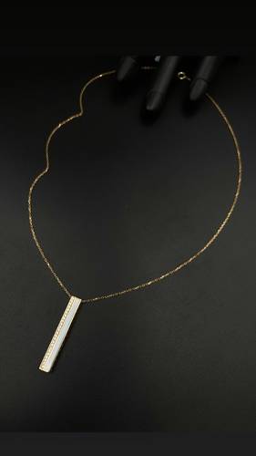 18K GOLD NECKLACE