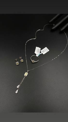 WHITE GOLD HALF SET K18