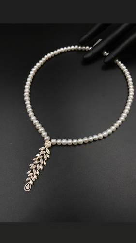 GOLD NECKLACE K18 WITH CULTURED PEARL