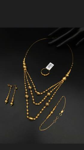 طقم ذهب أصفر عيار 21
