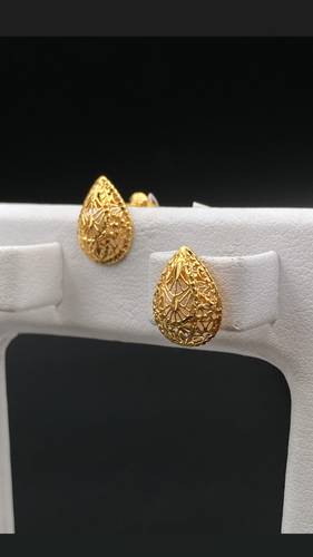GOLD EARINGS K21