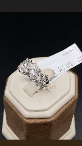 NATURAL DIAMOND TWINS RING WITH GOLD K18