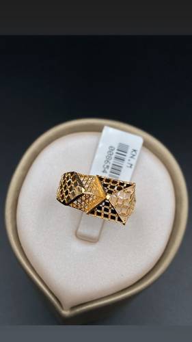 YELLOW GOLD RING K21