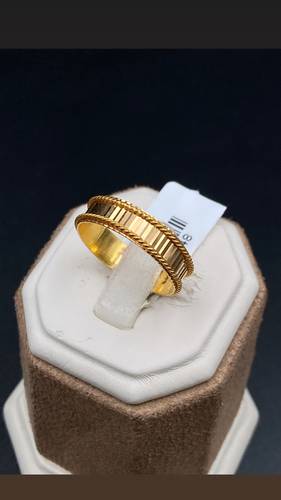 YELLOW GOLD RING K21