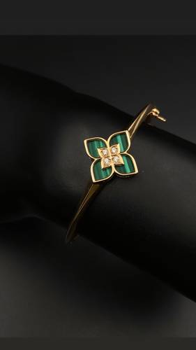 سوارة ذهب عيار 18