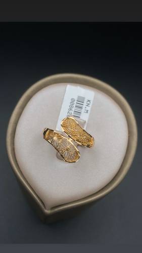 YELLOW GOLD RING K21