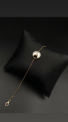 سوارة ذهب عيار 18