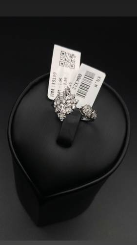 NATURAL DIAMOND RING WITH GOLD K18