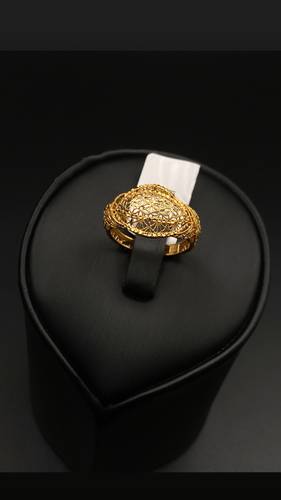 YELLOW GOLD RING K21