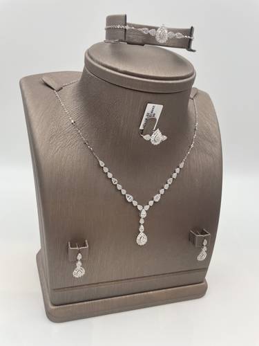 18K WHITE GOLD FULL SET 