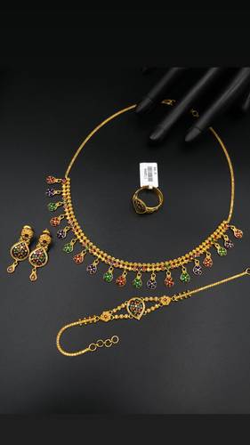 طقم ذهب أصفر عيار 21