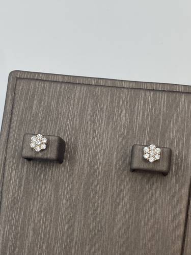 DIAMOND EARINGS