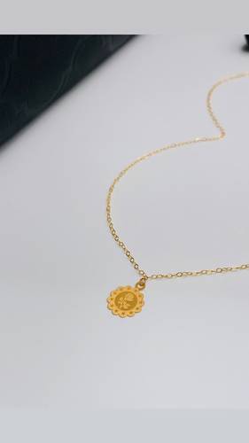 عقد ذهب عيار 21