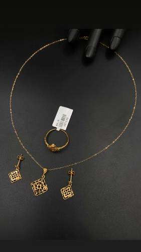 YELLOW GOLD HALF SET K21