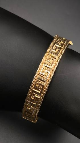 GOLD BRACELET K18
