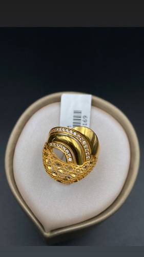 YELLOW GOLD RING K21
