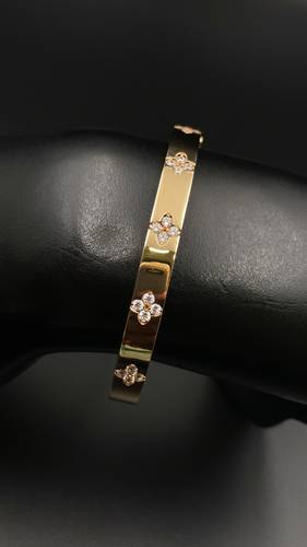 سوارة ذهب عيار 18