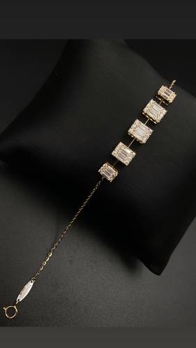 سوارة ذهب عيار 18