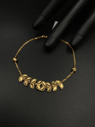GOLD BRACELET K21