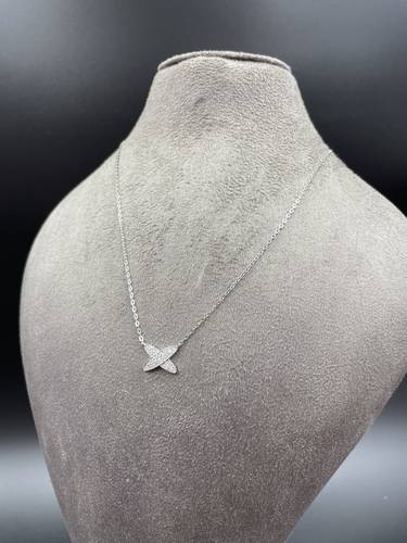 18K WHITE GOLD NECKLACE
