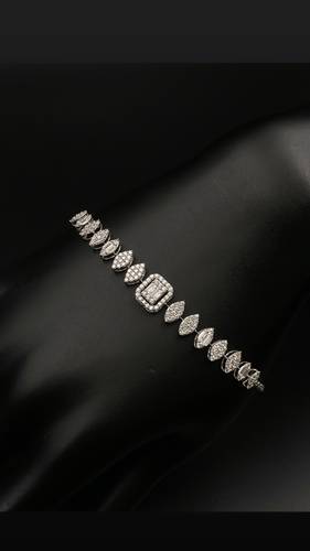 WHITE GOLD BRACELET K18