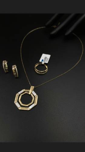 YELLOW GOLD HALF SET K18