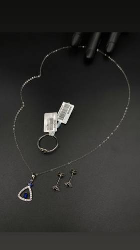 WHITE GOLD HALF SET K18