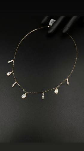 YELLOW GOLD NECKLACE K18