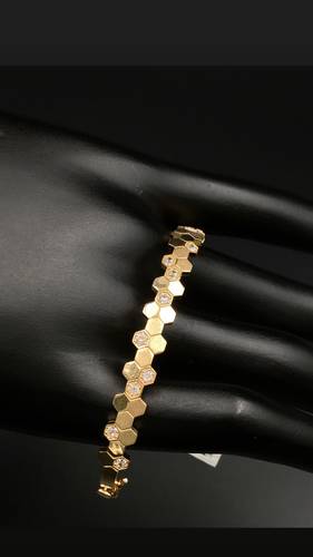 GOLD BRACELET K18