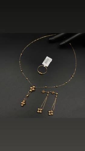 نصف طقم ذهب أصفر عيار 18