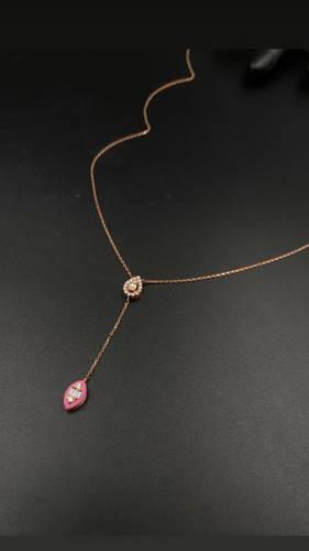 NATURAL DIAMOND NECKLACE WITH GOLD K18