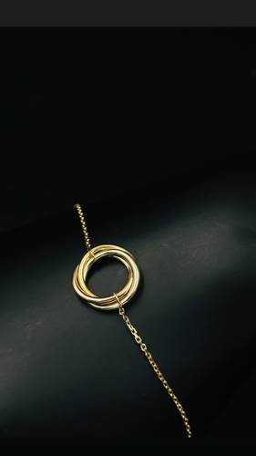 سوارة ذهب عيار 18