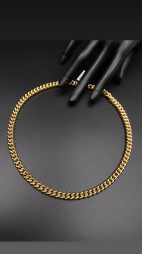 YELLOW GOLD NECKLACE K18