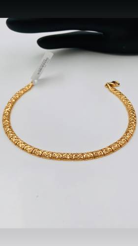 GOLD BRACELET K21