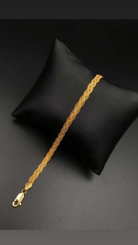 GOLD BRACELET K21