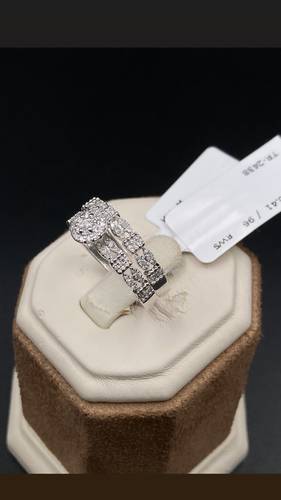 NATURAL DIAMOND TWINS RING WITH GOLD K18