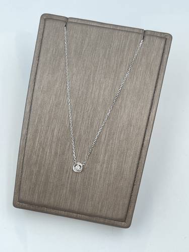 DIAMOND NECKLACE