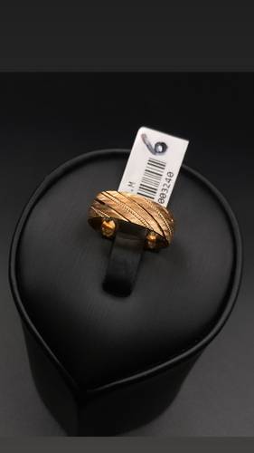 YELLOW GOLD RING K21