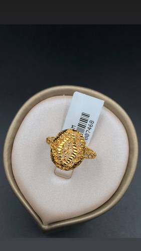 YELLOW GOLD RING K21